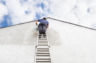 Peinture extérieure à Glamondans — façades et ravalement